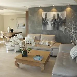  Guest house Jolie A Louer - Vue Imprenable France