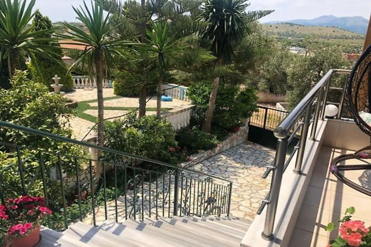 Joni Apartments Ksamil Vendégház