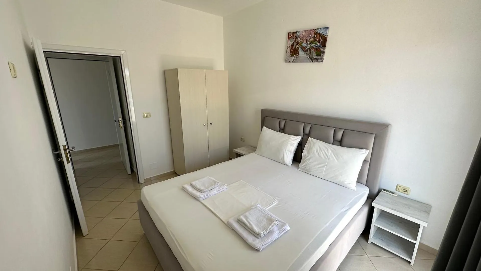 Joni Apartments Ksamil Vendégház
