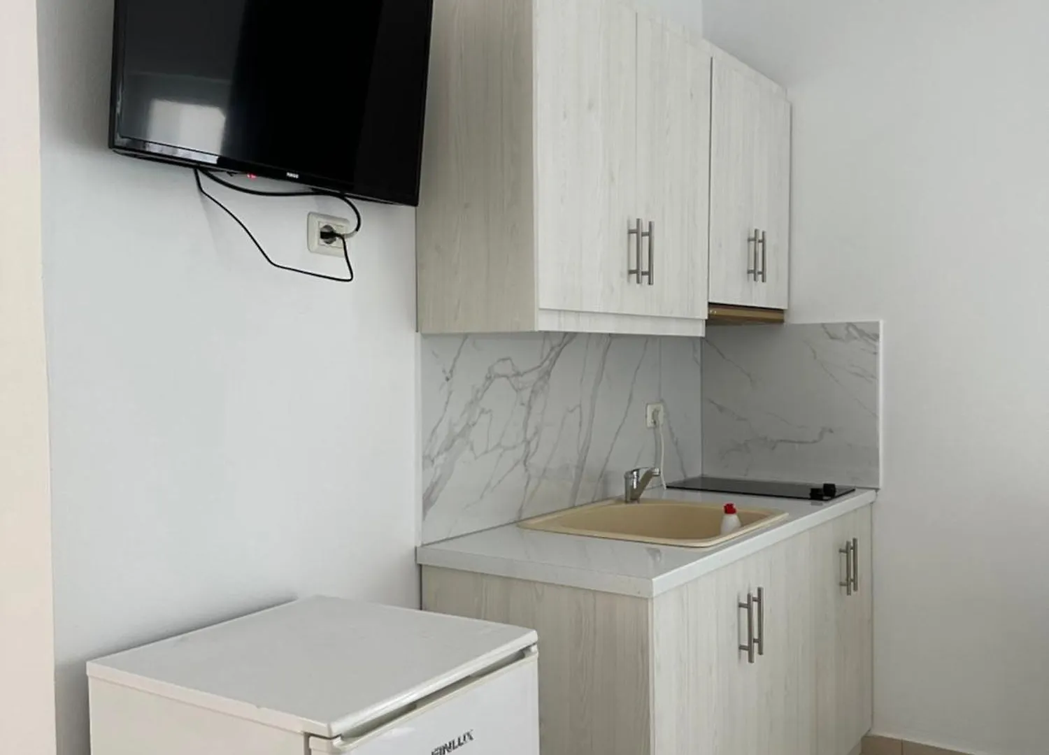 Joni Apartments Ksamil
