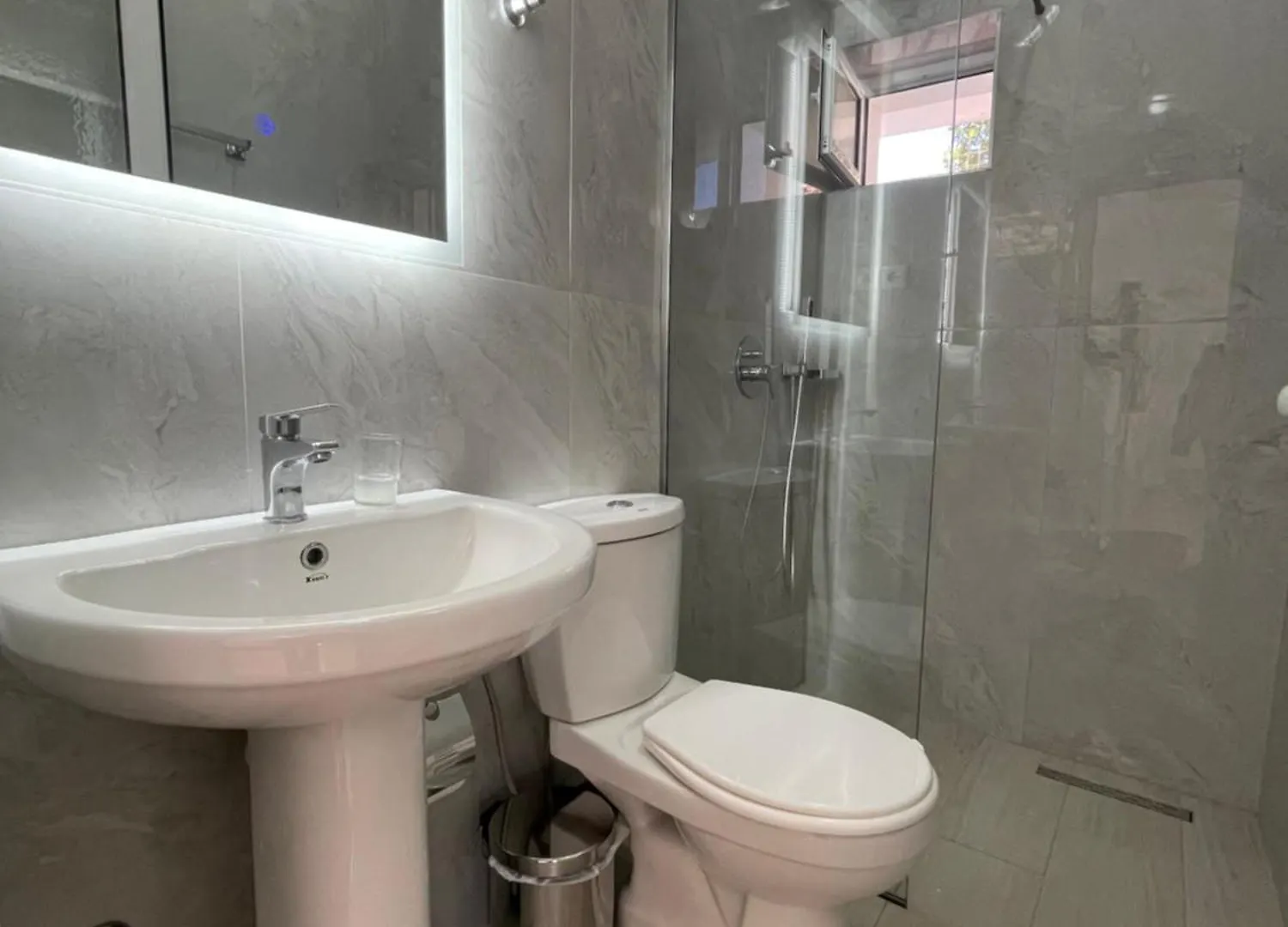 Joni Apartments Ksamil 2*,